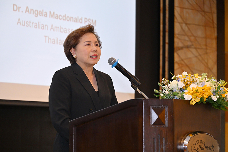 ต่อต้านการค้ามนุษย์