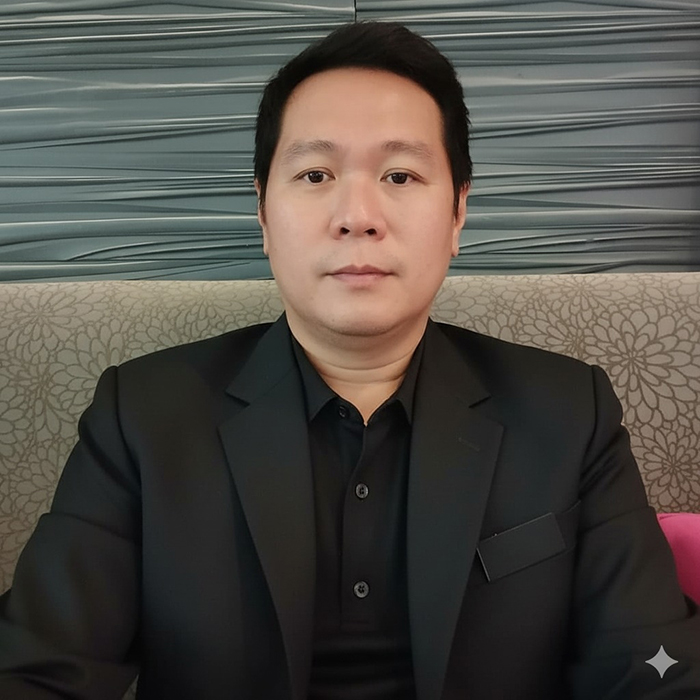 อานนท์ ศักดิ์วรวิชญ์