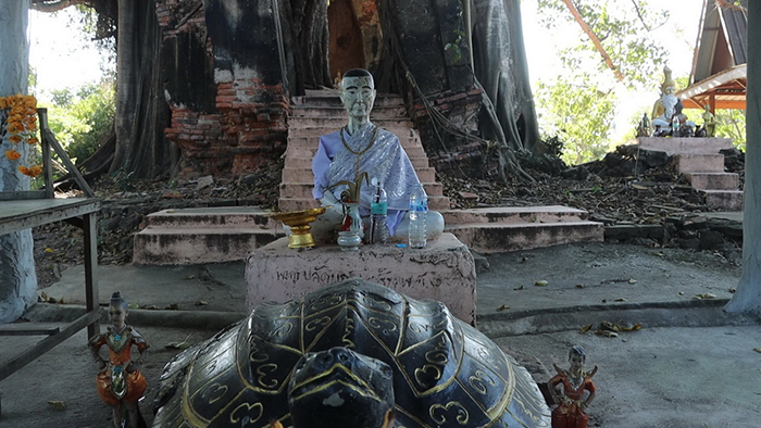 แห่ขอเลขเด็ด วิหารแกลบ วัดหนองเต่า