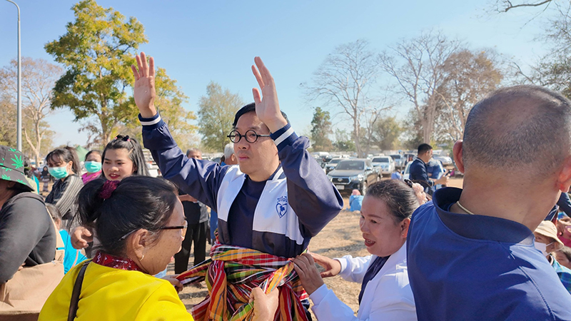 อนิศ โอสถานุเคราะห์ 