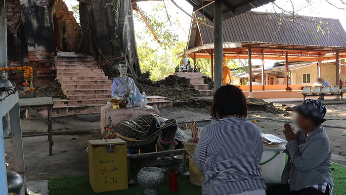 แห่ขอเลขเด็ด ต้นโพธิ์ วิหารแกลบ วัดหนองเต่า