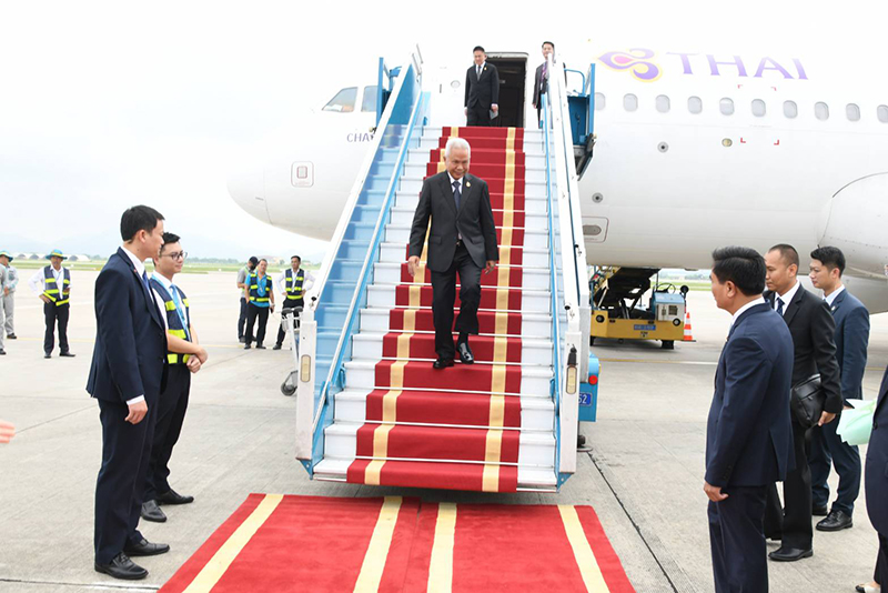 โสภณ ซารัมย์