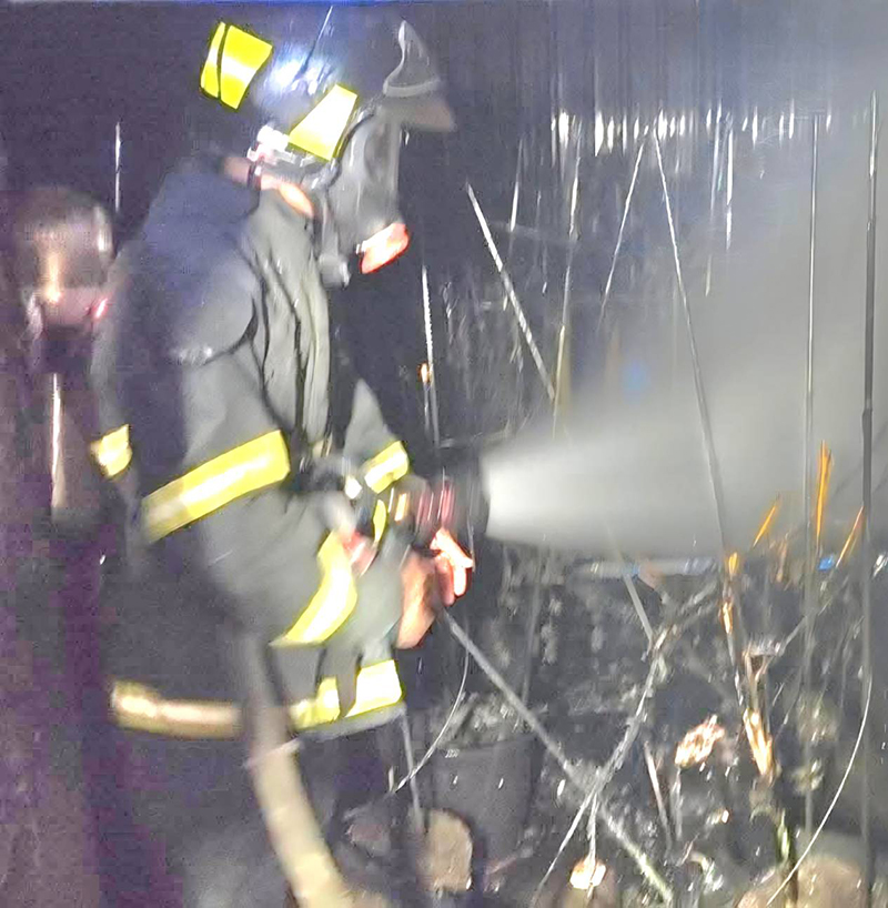 ไฟไหม้โรงปลูกกัญชา