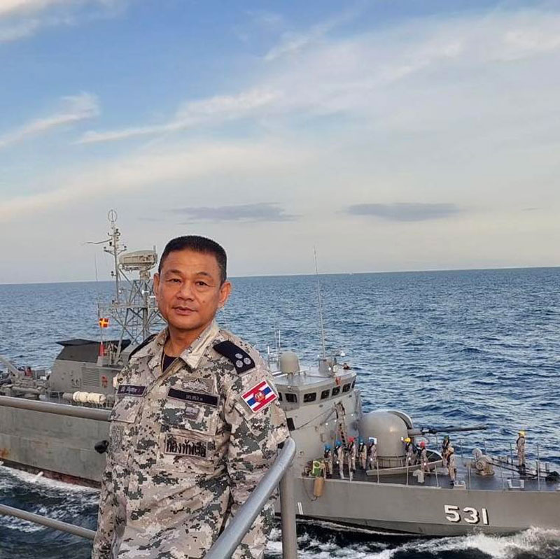 พลเรือโทพิชัย. ล้อชูสกุล