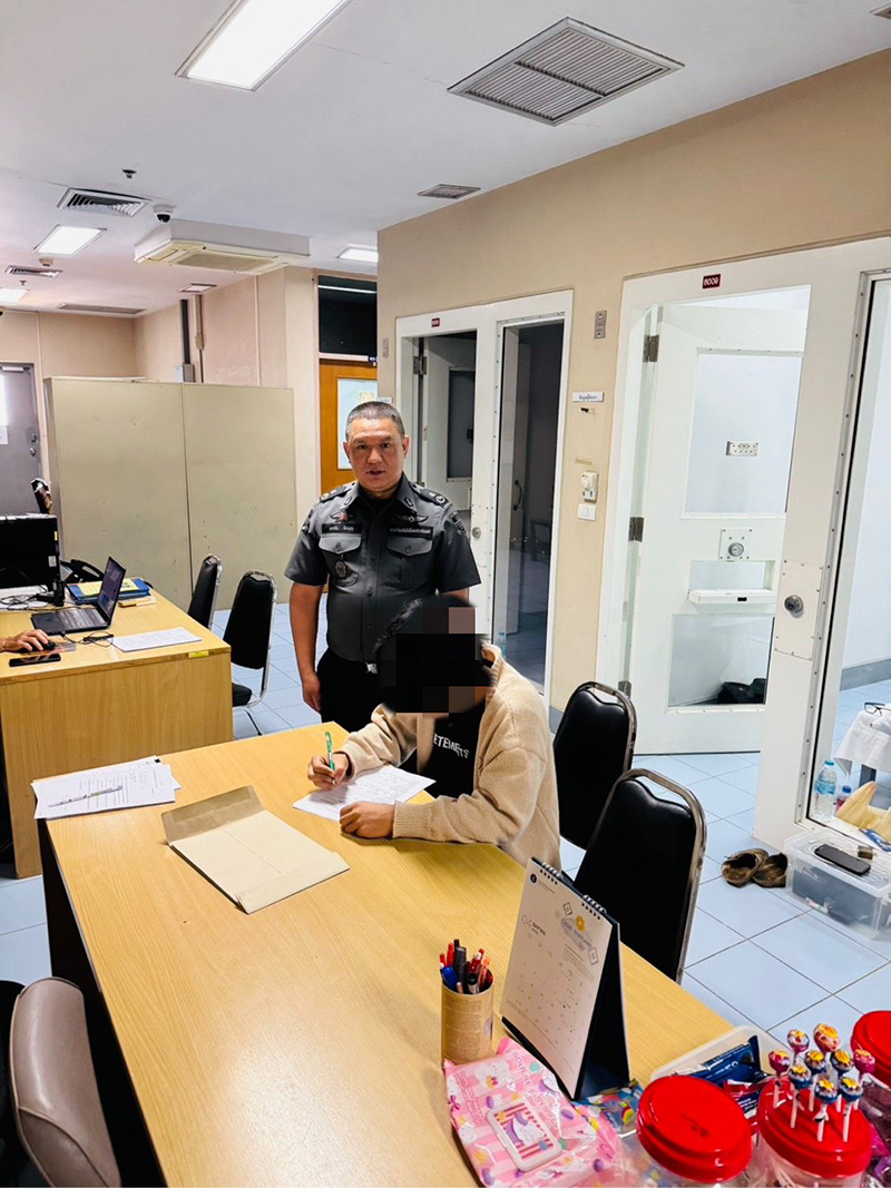 DSI ส่งตัวผู้ต้องหาคดีเว็บพนัน