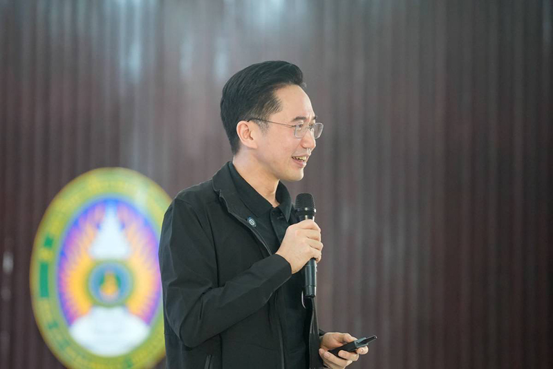 ยศชนัน วงศ์สวัสดิ์