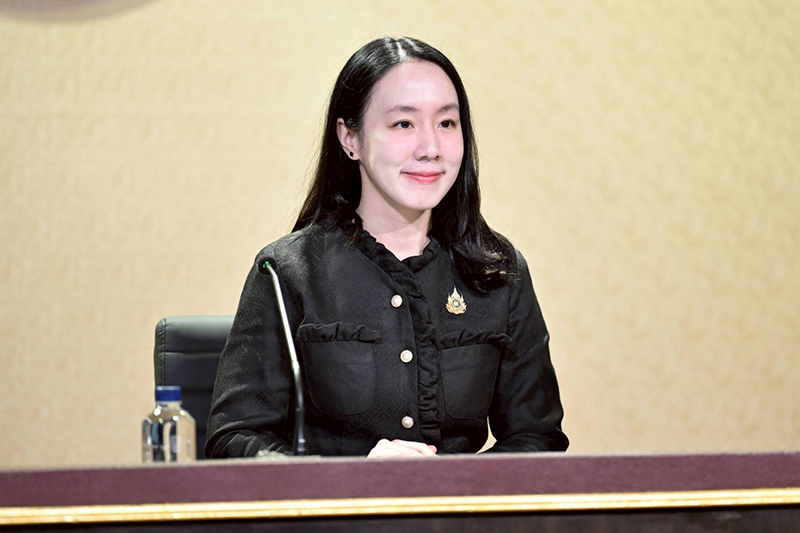ลลิดา เพริศวิวัฒนา