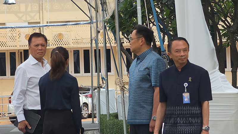 อนุทิน ชาญวีรกูล