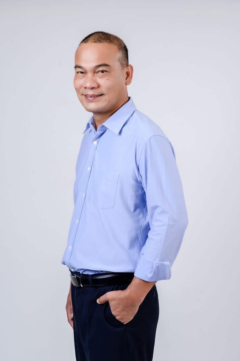 สุนทร รักษ์รงค์
