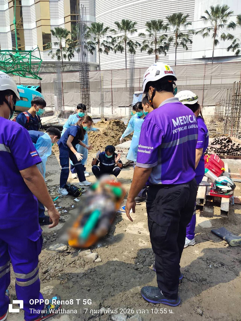 เครนก่อสร้าง