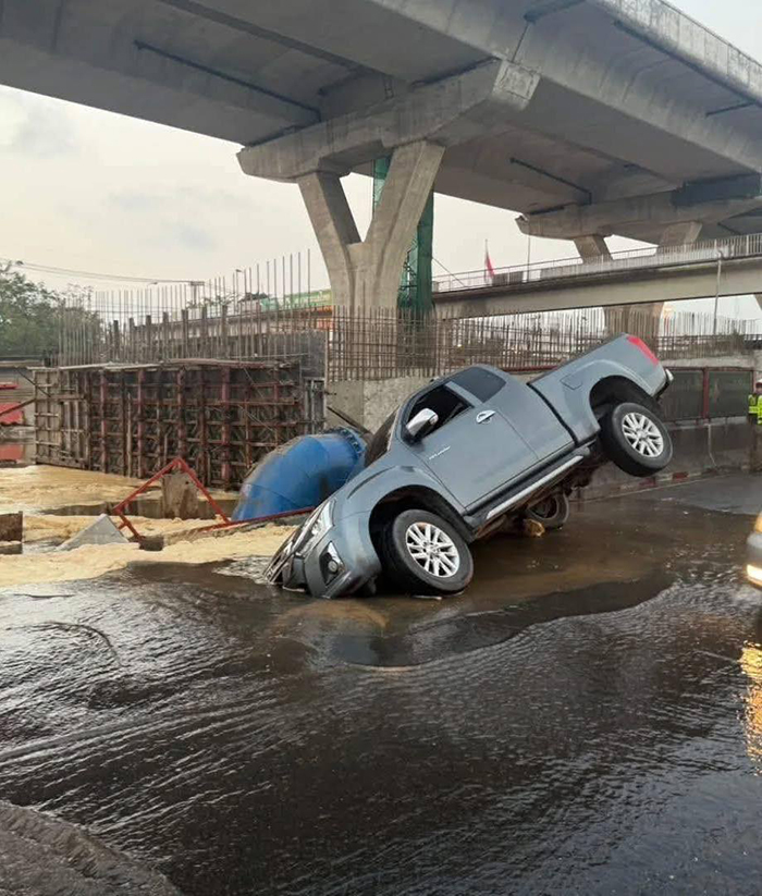 ถนนพระราม 2