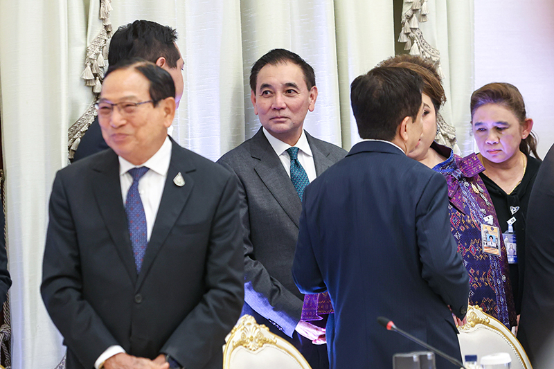อนุทิน ชาญวีรกูล