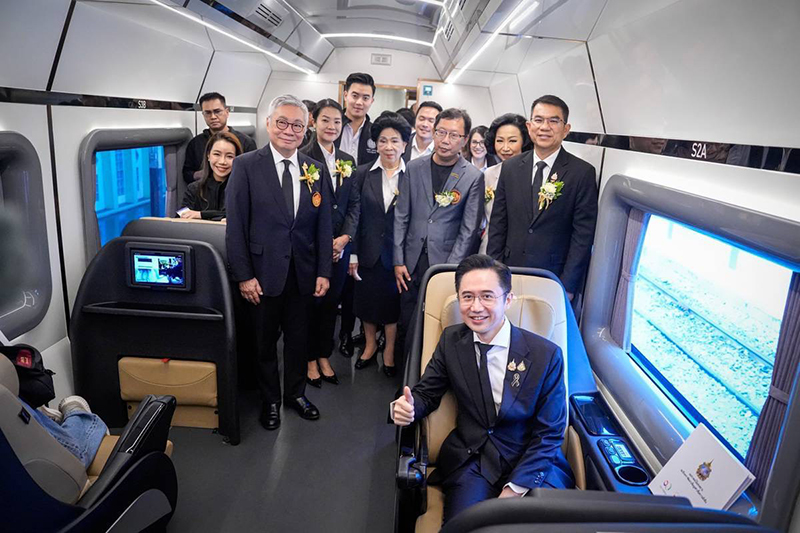 ยศชนัน วงศ์สวัสดิ์