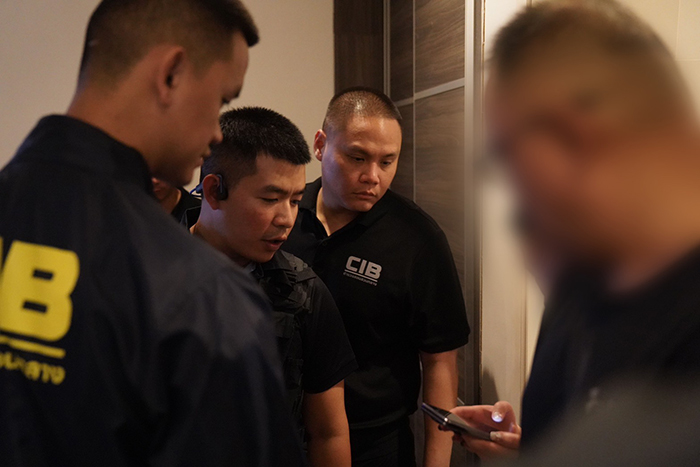 ล่าข้ามโลก รวบบอสจีนเทายกแก๊ง