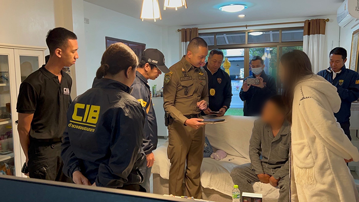 ล่าข้ามโลก รวบบอสจีนเทายกแก๊ง