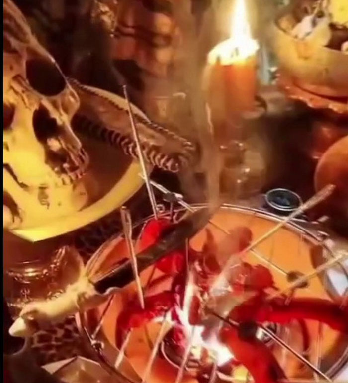 สาปแช่งไอ้บอยเขมร