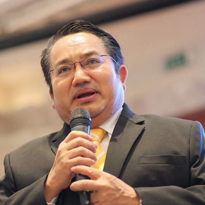 ดร.ณัฐวุฒิ