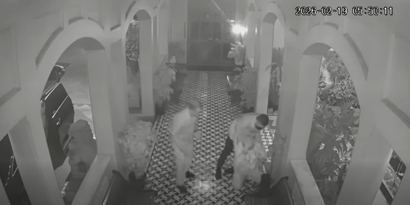 สนธิ ลิ้มทองกุล