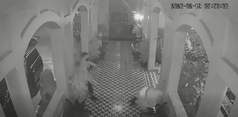 สนธิ ลิ้มทองกุล