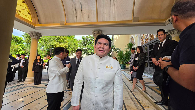 สุรศักดิ์ พันธ์เจริญวรกุล