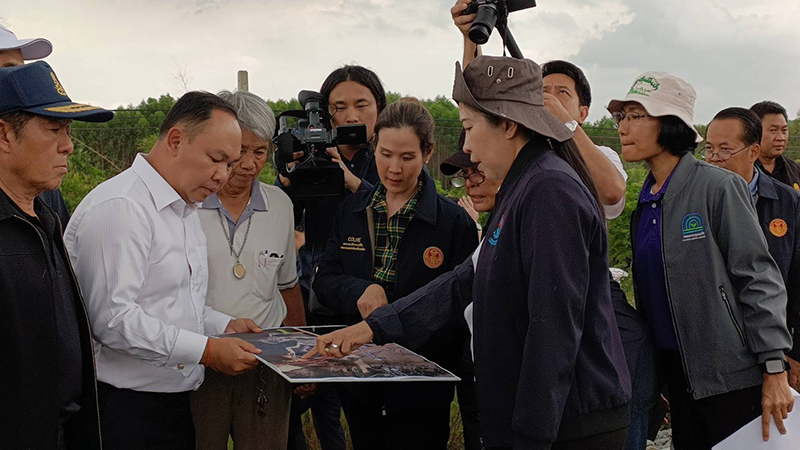 กุลวลี นพอมรบดี