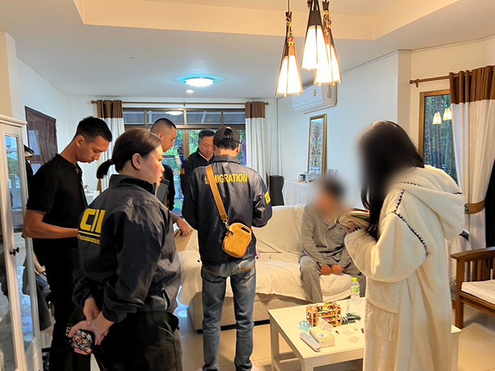 ล่าข้ามโลก รวบบอสจีนเทายกแก๊ง