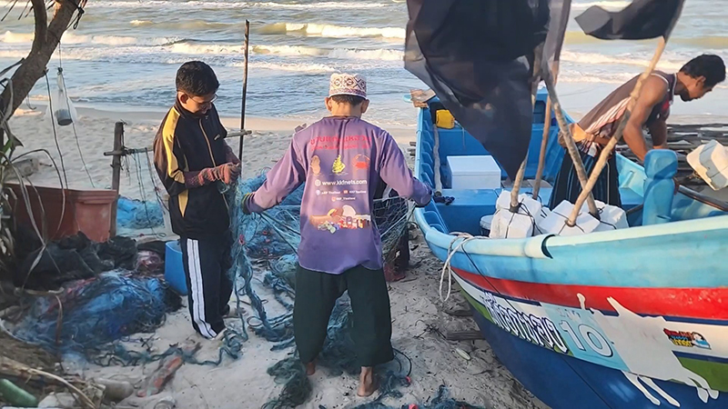 เรือประมงพื้นบ้าน