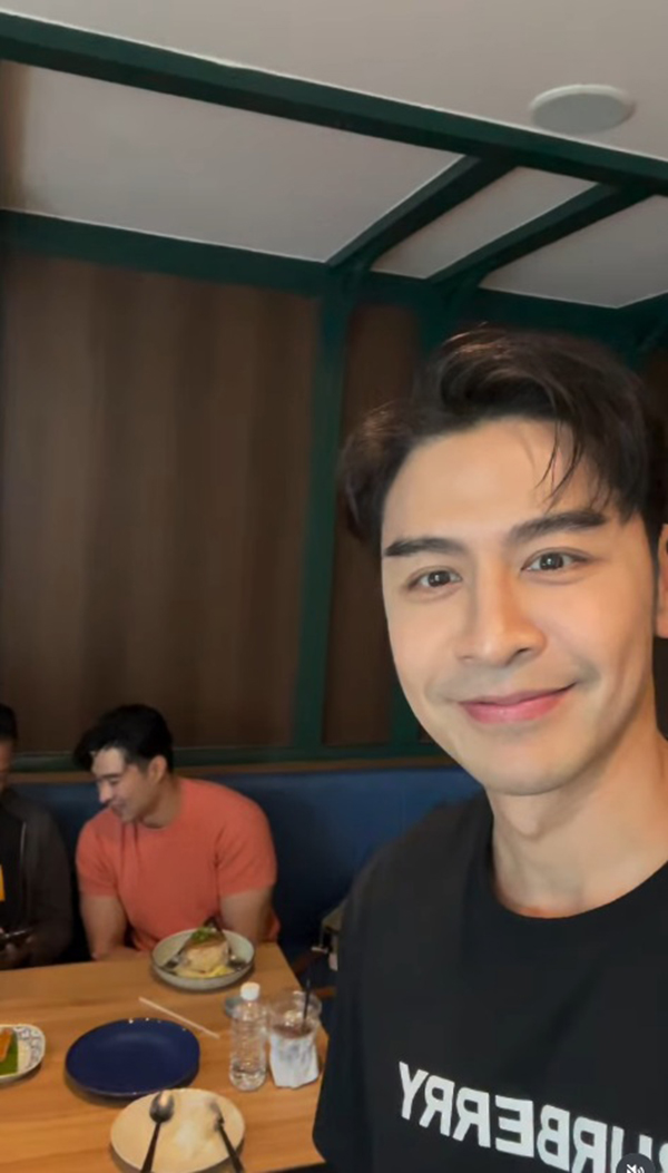 เต้ ดราก้อนไฟว์