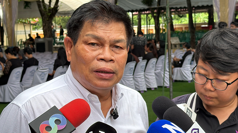 จำลอง ขำสา