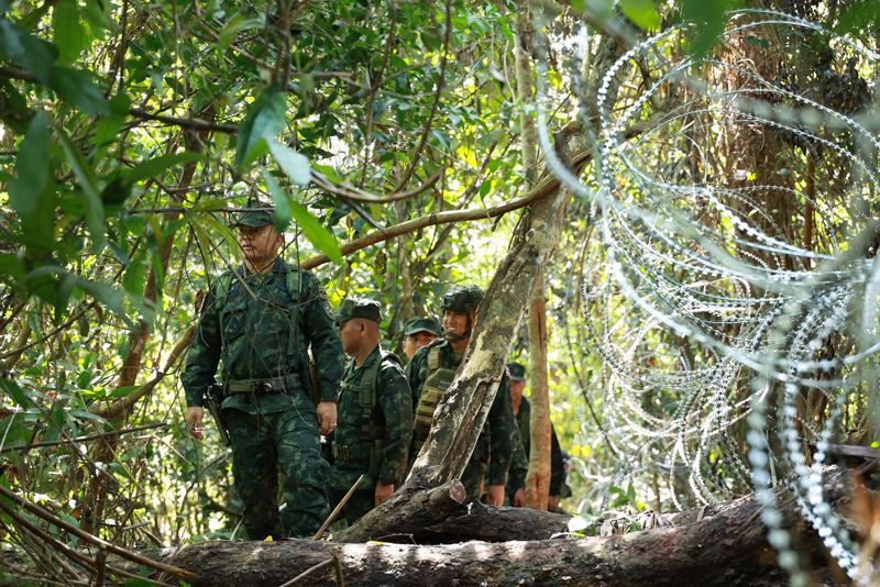 การตรวจเยี่ยมยุทโธปกรณ์หน่วยเฉพาะกิจที่ 1 กองกำลังสุรนารี 