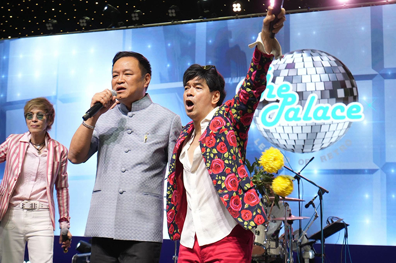 อนุทิน ชาญวีรกูล