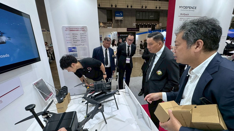 บรรยากาศบูธเทคโนโลยีอากาศยานไร้คนขับในงาน Japan Drone 2026