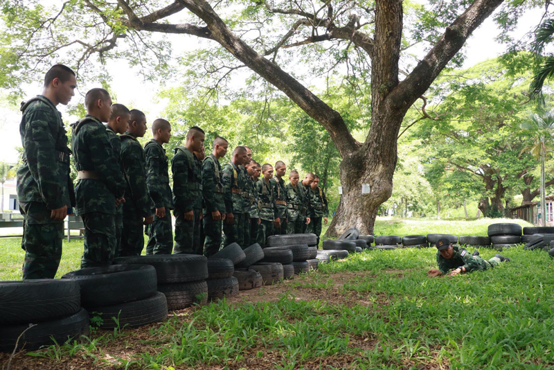 การฝึกทหารใหม่ ร.3 พัน.2 เพื่อความปลอดภัยในการปฏิบัติภารกิจ