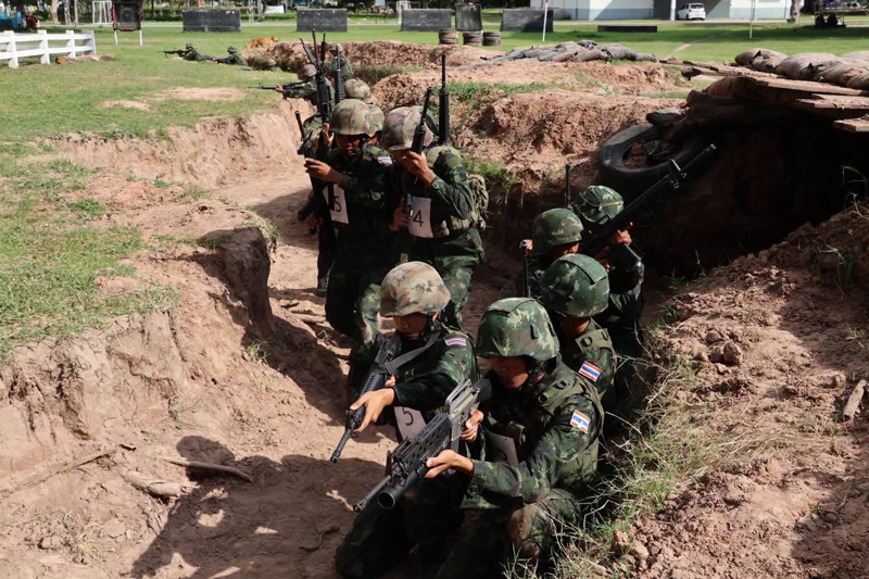การเคลื่อนที่และเข้าเคลียร์พื้นที่คูติดต่อของกำลังพลทหารใหม่