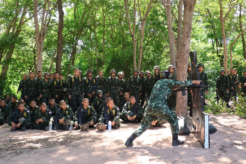 การฝึกเฉพาะหน้าที่เพื่อเพิ่มความชำนาญในการใช้อาวุธของทหารบก
