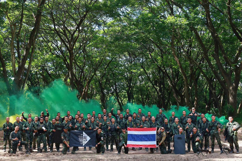 ภาพถ่ายรวมที่ระลึก กำลังพลกองพลทหารม้าที่ 1 เข้าร่วมการฝึกยุทธวิธีประจำปี