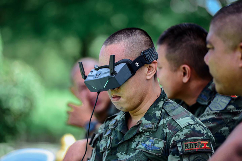 ทักษะการใช้โดรน FPV บินลาดตระเวนและตรวจการณ์ทางทหาร