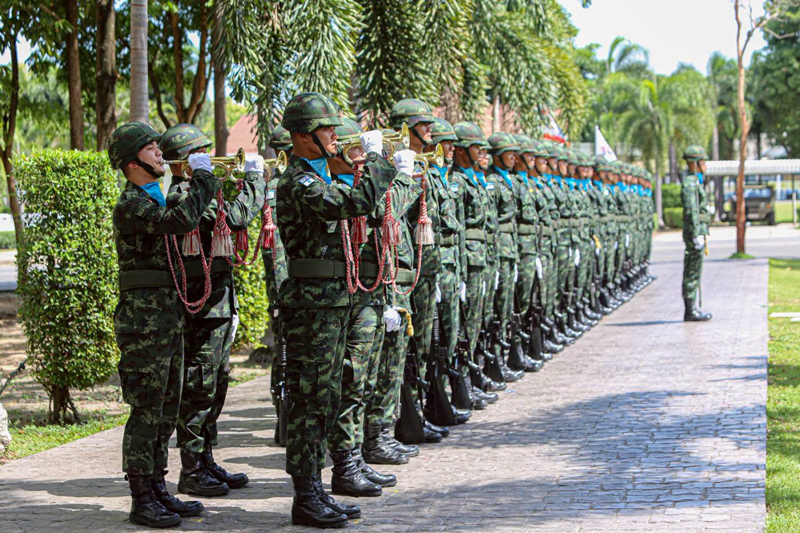 บรรยากาศพิธีรำลึกและเชิดชูเกียรติทหารผ่านศึกไทยที่จังหวัดชลบุรี