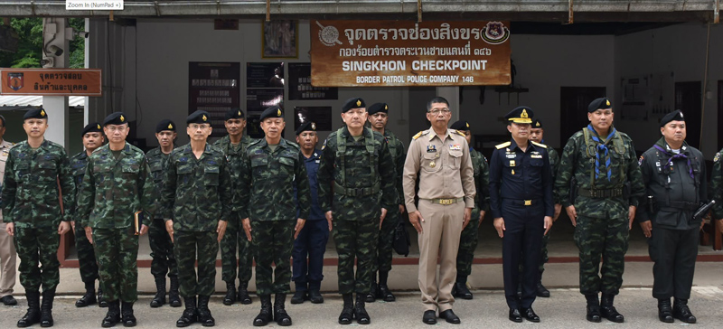 คณะผู้บัญชาการทหารสูงสุด ตรวจเยี่ยมพื้นที่ชายแดนประจวบ