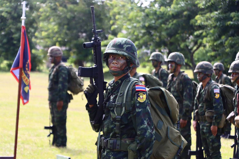 การตรวจเช็กอาวุธยุทโธปกรณ์ กองพันทหารราบที่ 3 กรมทหารราบที่ 23