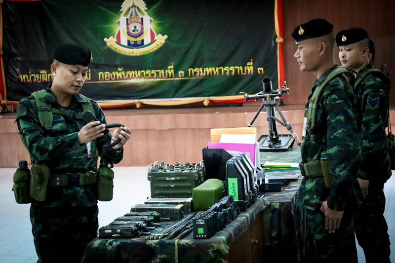 คณะกรรมการสำรวจพิเศษ ร.3 พัน.3 ตรวจเช็กสิ่งอุปกรณ์ของหน่วย