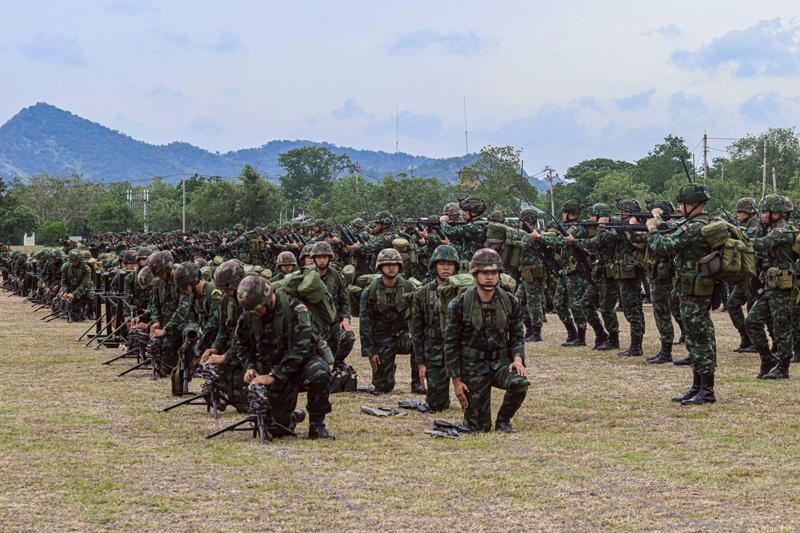 ภาพการฝึกภาคสนามเพื่อพัฒนาศักยภาพกำลังพล กรมทหารราบที่ 31 รักษาพระองค์