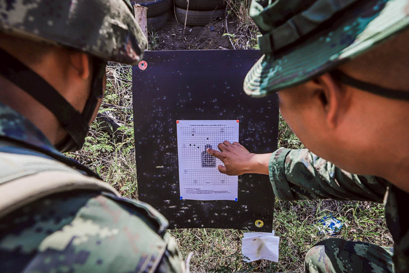 กองพันทหารราบที่ 1 กรมทหารราบที่ 31 รักษาพระองค์ จัดฝึกยิงปืน
