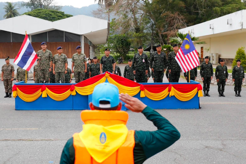 จก.กร.ทบ. ลงพื้นที่ตรวจความพร้อมกองร้อยชุดปฏิบัติการ มทบ.42