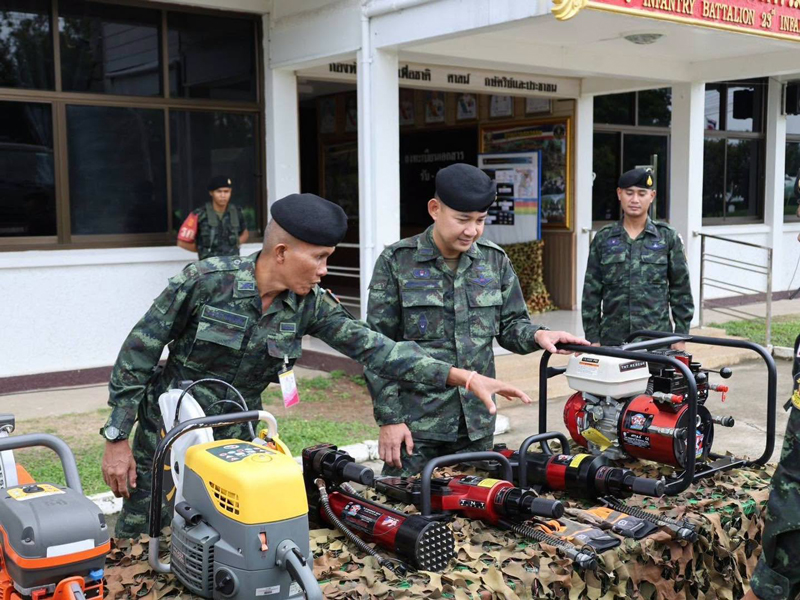 ผู้บังคับกองพันทหารราบที่ 3 ตรวจเยี่ยมหน่วยบรรเทาสาธารณภัย