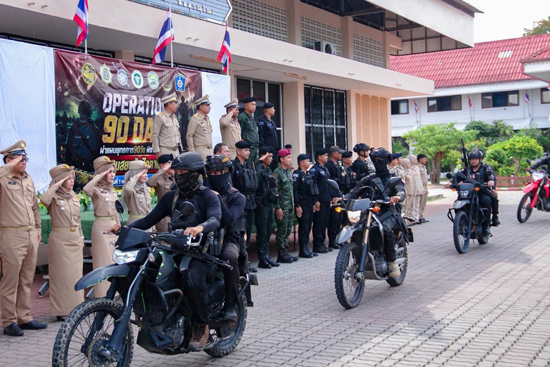 ความพร้อมเพรียงของกำลังพลหน่วยเฉพาะกิจกรมทหารพรานที่ 42 ในพิธีปล่อยแถว