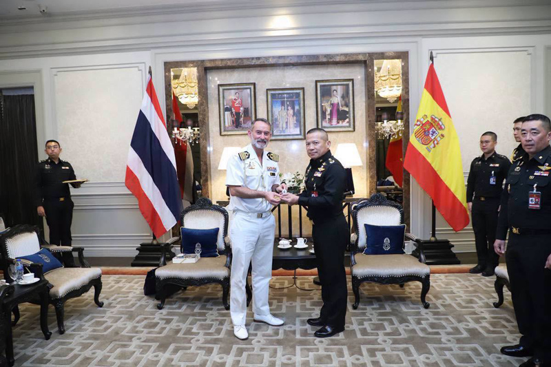 ห้อง จปร. ชั้น 2 อาคารพิพิธภัณฑ์กองทัพบกเฉลิมพระเกียรติ