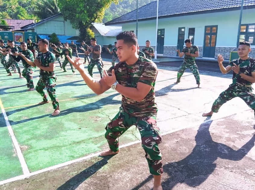 อดีตดาวลูกยางหญิงอินโด