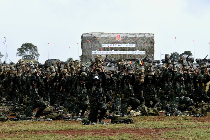กำลังพล พล.ร.2 รอ. ปฏิบัติภารกิจฝึกกรมทหารราบเฉพาะกิจในพื้นที่อำเภอวัฒนานคร