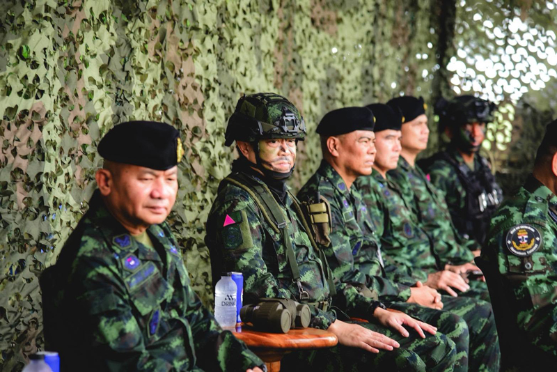กำลังพลหน่วย RDF-X ในการฝึกดำเนินกลยุทธ์ด้วยกระสุนจริง